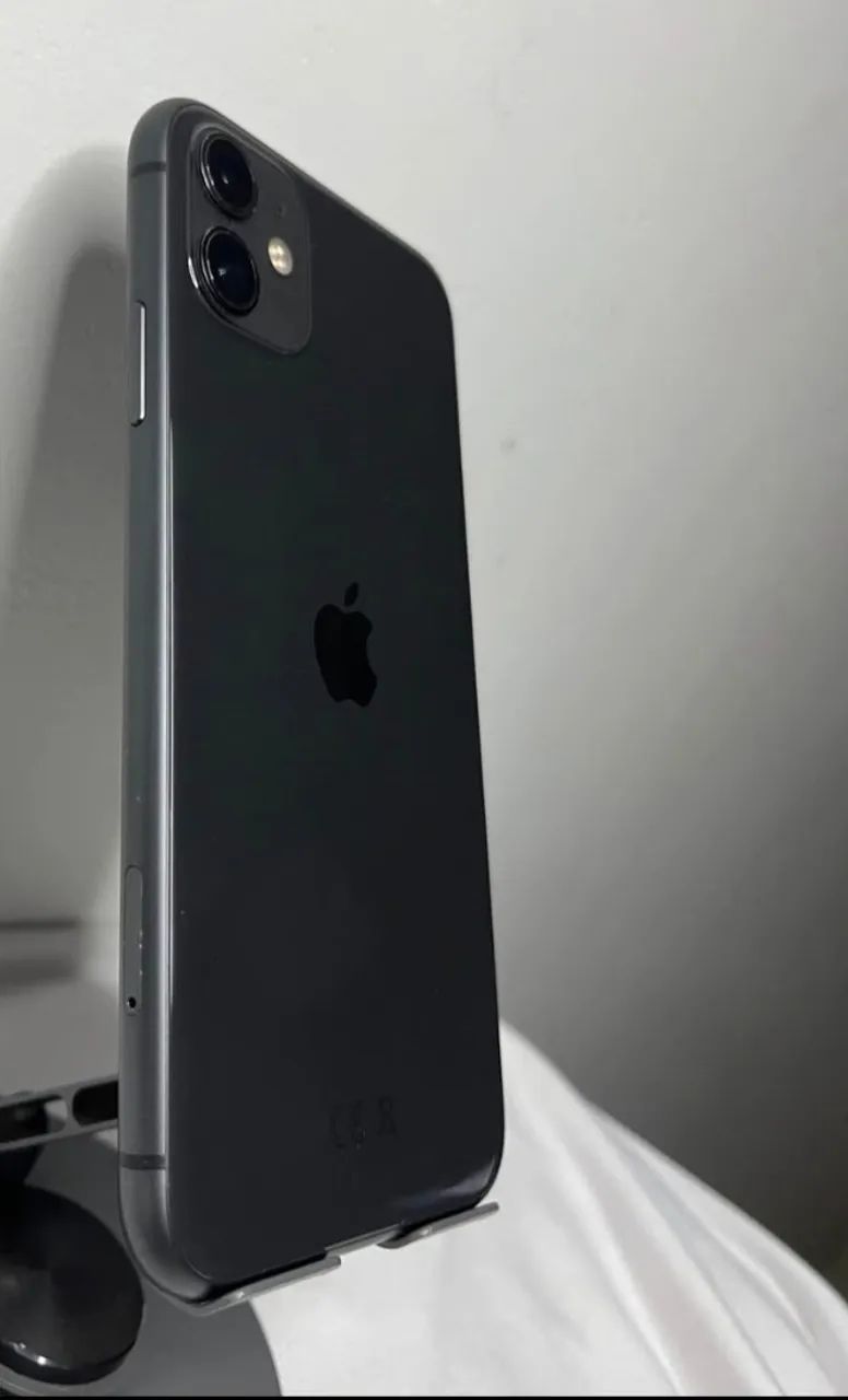 Iphone 11 - 64GB - extremamente conservado - Celulares e
