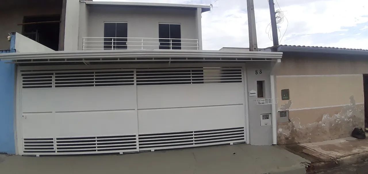 Casa sobrado de 3 quartos e 3 ba há 15 minutos do centro  aeroporto  e shopping  Campinas 