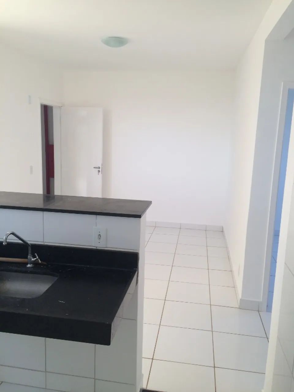 VENDO - APTO 2 QUARTOS PROX. AO UBERLANDIA SHOPPING E PARQUE UNA