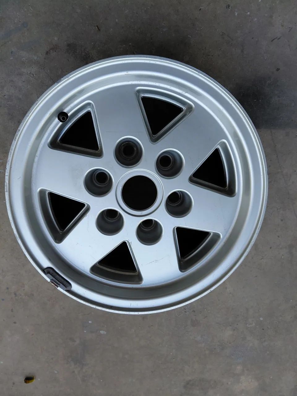 Roda de aluminio