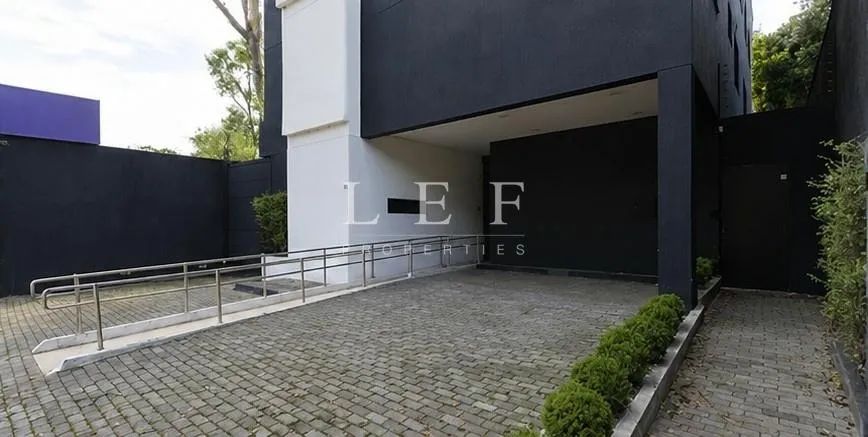 Prédio Comercial - Cidade Jardim