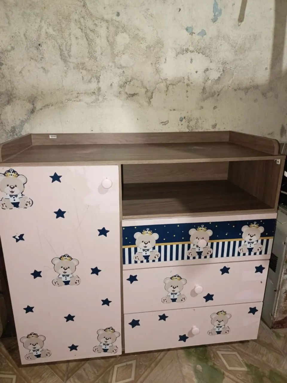 Estou vendendo uma cômoda infantil, retirada no Valparaíso 