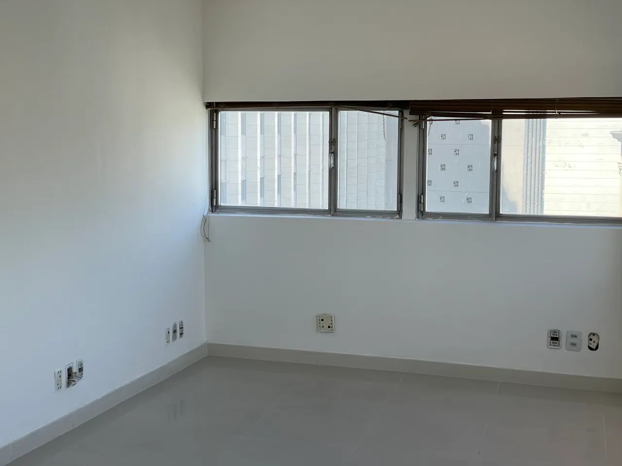 Escritório com 130m2. Lindamente Reformado. Divisão Otimizada do Espaço - Foto 3