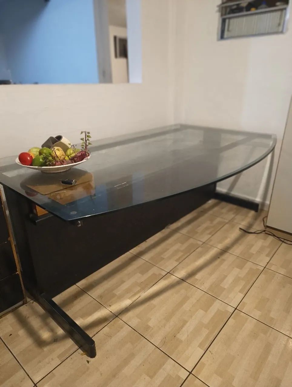 Mesa grande de vidro65704316587139120