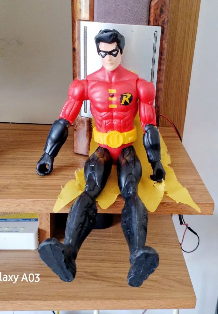 Boneco Robin  - Foto 3