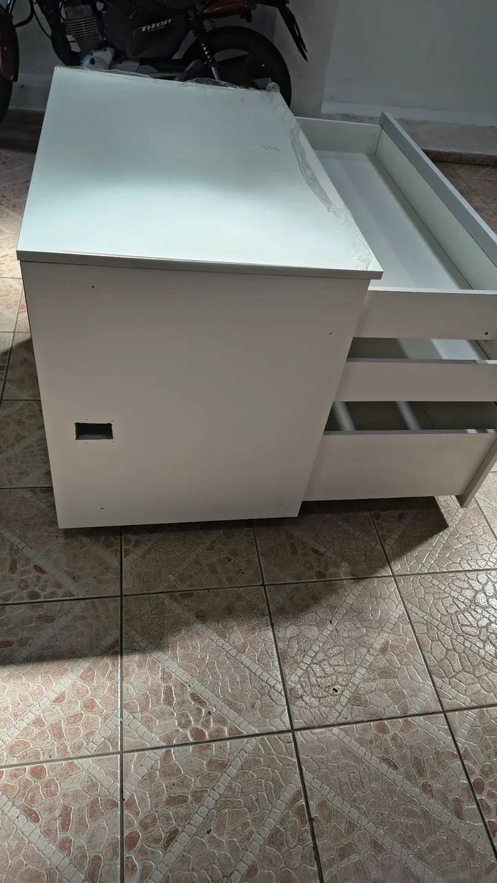 Gaveteiro branco 100x64 com rodízio  - Foto 3