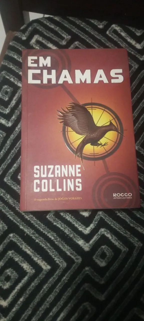Livro história coleção Jogos Vorazes  - Foto 3