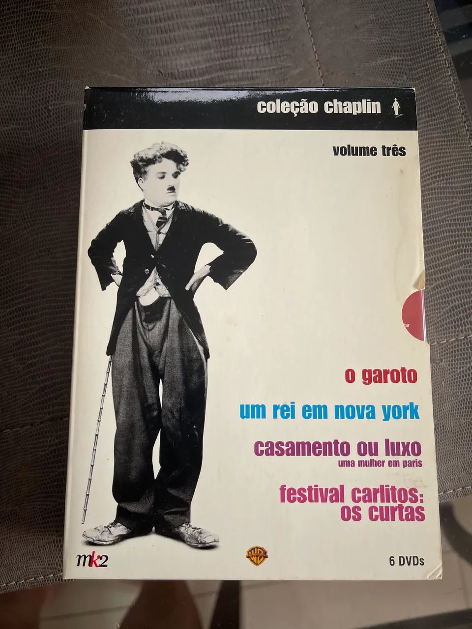Coleção Chaplin - (com 12 DVDs) - Foto 4
