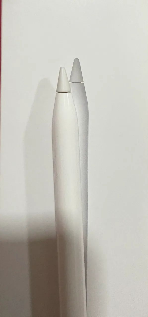 Apple Pencil 1ª Geração Original com Caixa e Acessórios - Tablets