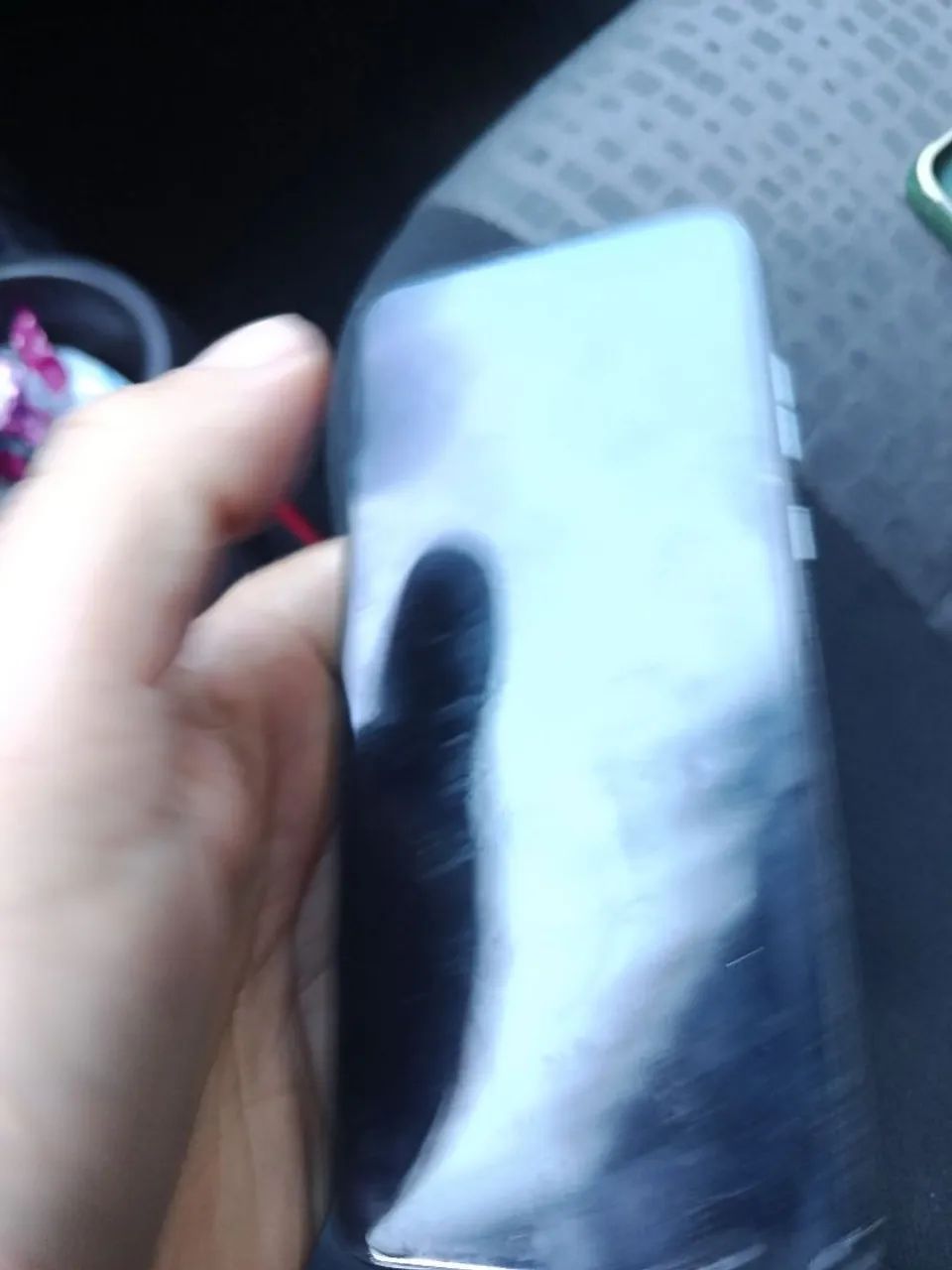 Vendo celular Motorola edde com defeito 