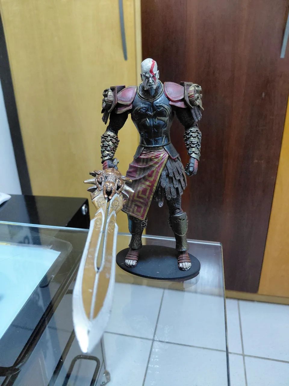 Kratos armadura de Ares/GOW 2 (NECA) - Foto 3