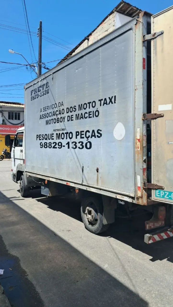 CAMINHÃO BAÚ  - Foto 2