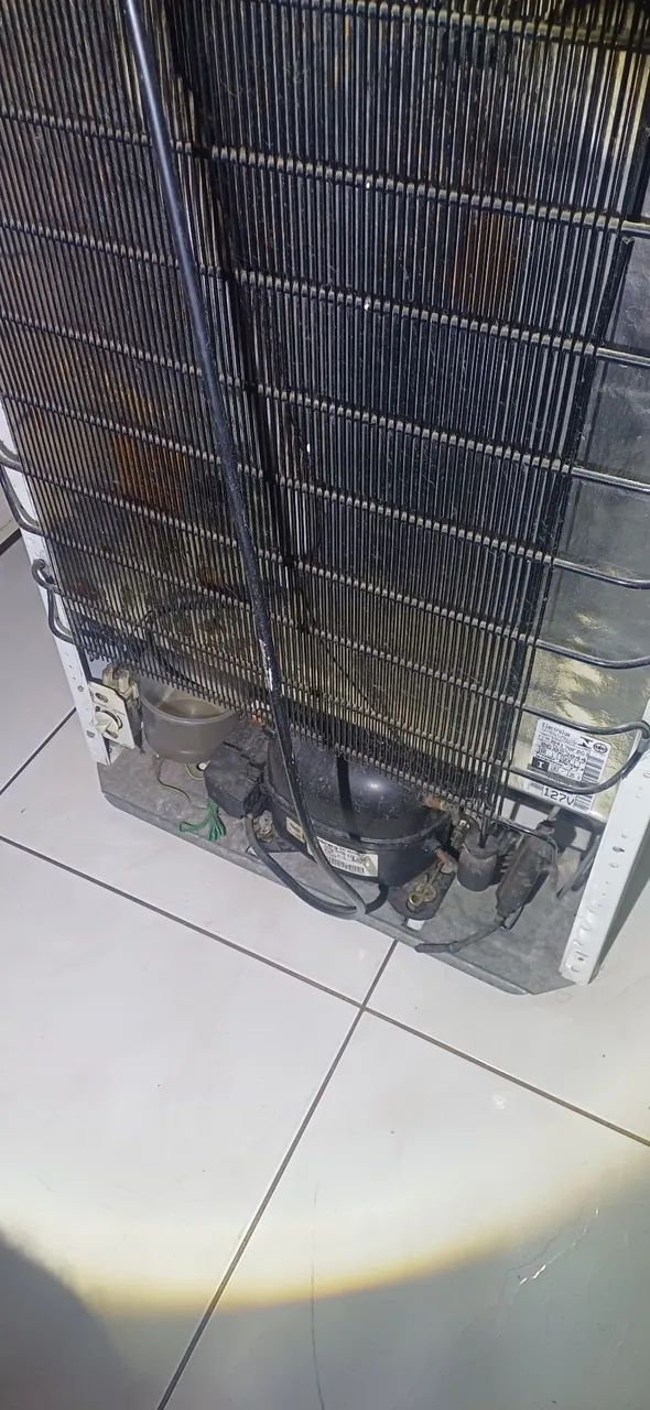 Freezer Eletrolux f170 funcionando perfeito - Foto 5
