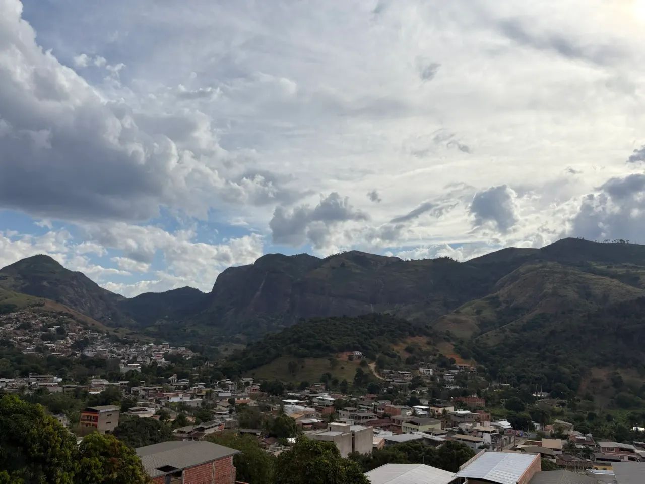 lote no Santana do paraiso