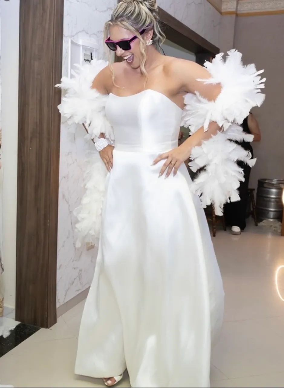 Vendo 2 vestidos de noiva - Foto 5