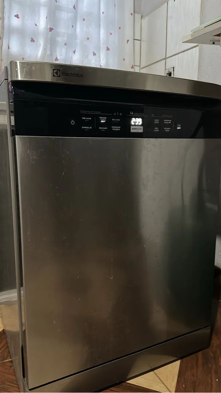 Máquina de Lavar Louça ElectroLux - Foto 4
