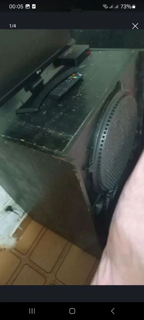 Caixa de som boca de 15
