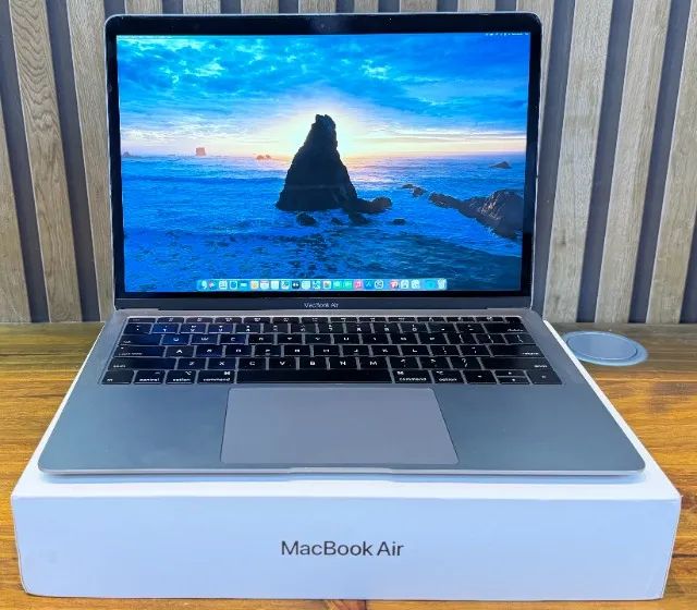 MacBook Air 2019 A1932 Retina c/ Caixa Space Gray - Notebooks