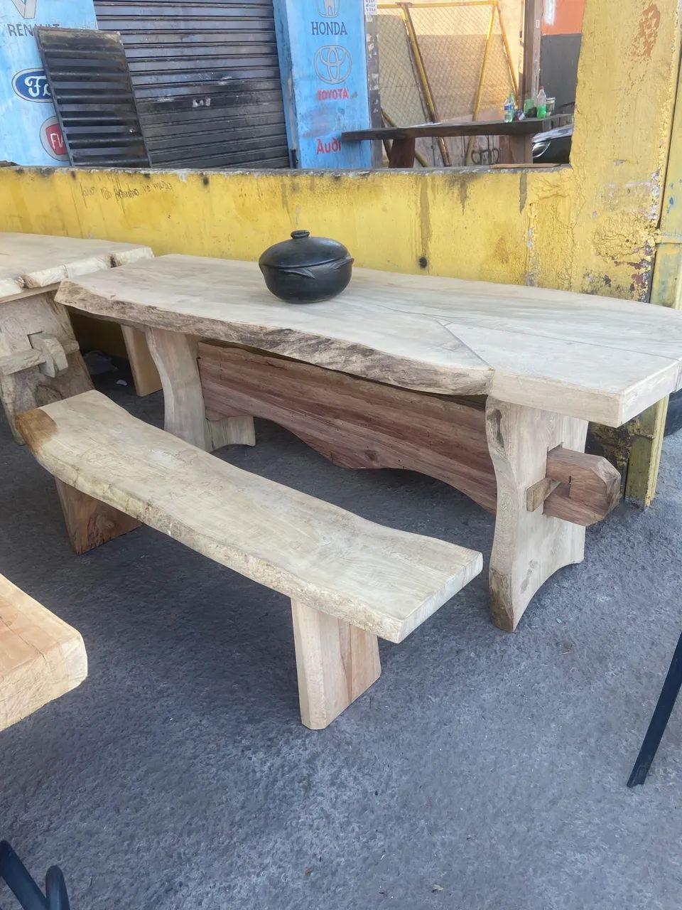 Mesa rústica 