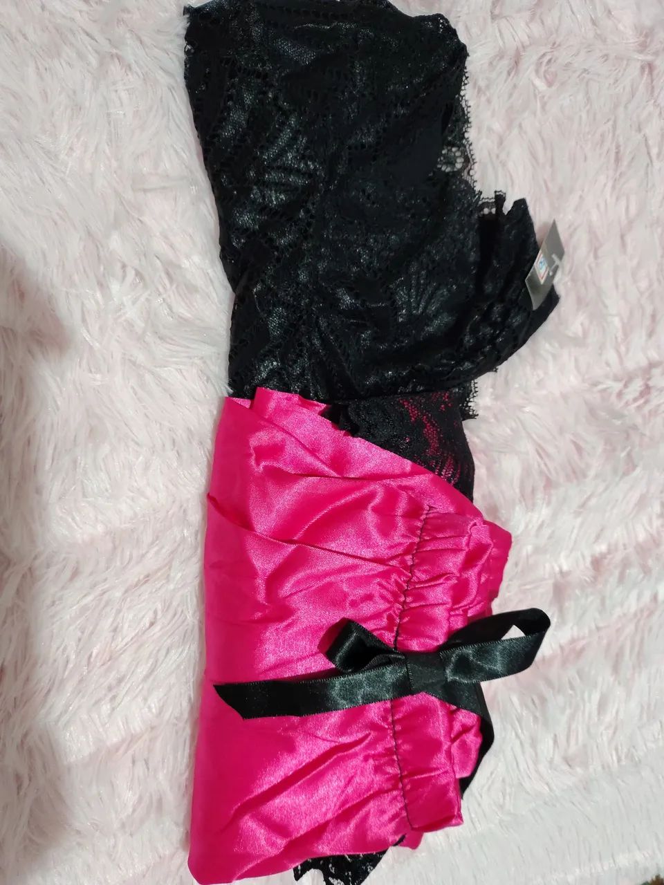 Baby Doll Cetim e renda Tam 50  - Foto 3
