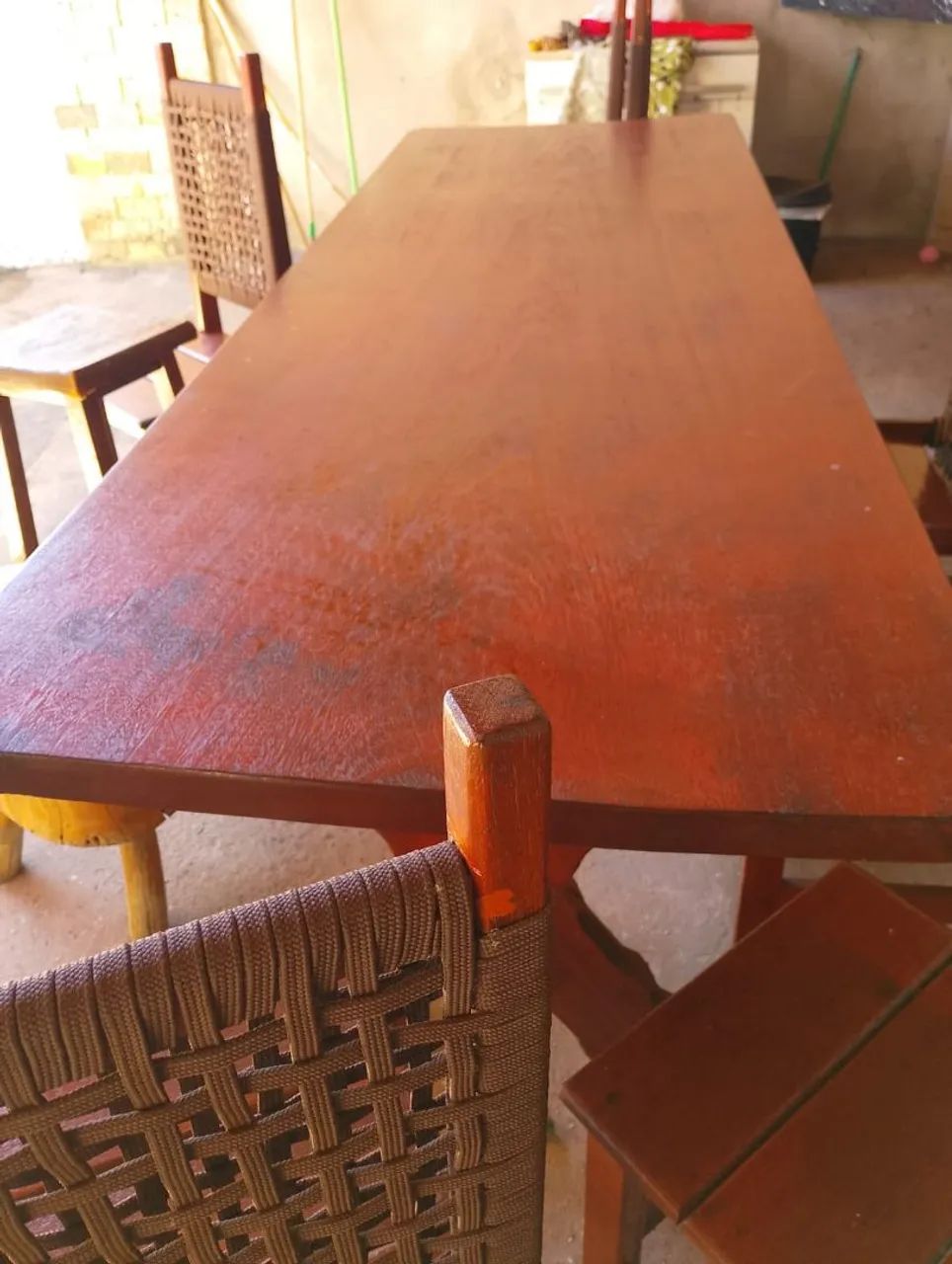 Mesa e cadeiras de madeira  - Foto 5