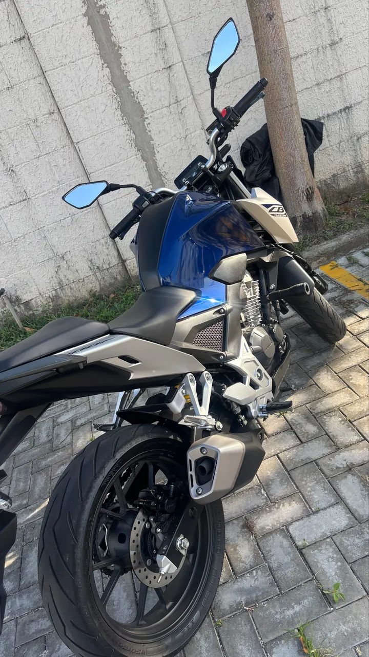 Cb Twister 300F 