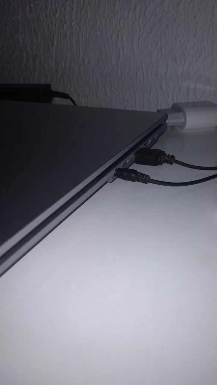 Vendo ASUS VIVOBOOK GO 15 - Foto 5