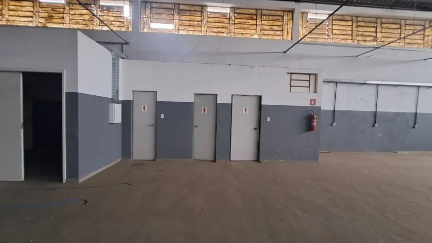 GALPÃO 1.100m² no Distrito Industrial - Foto 4