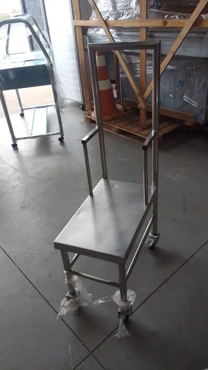 Carro Auxiliar - Inox - Foto 4