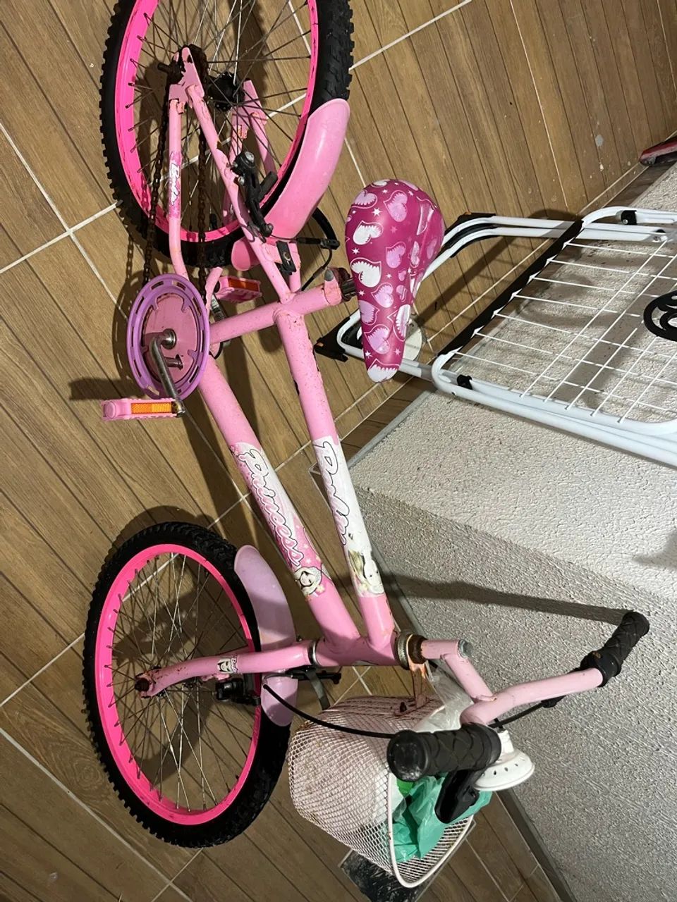 Bicicleta rosa usada  - Foto 2