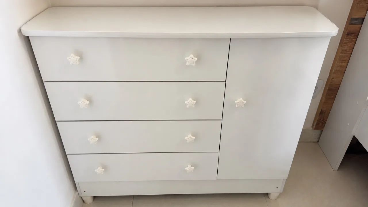Vendo cômoda para bebê
