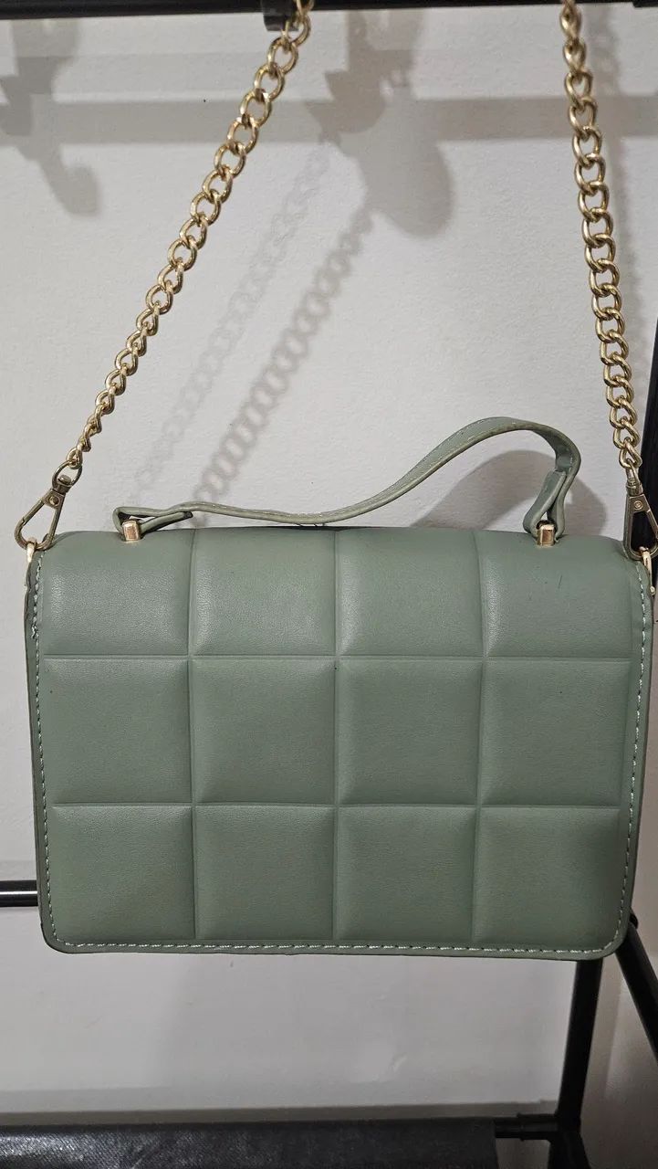 bolsa transversal matelassê verde - Foto 2