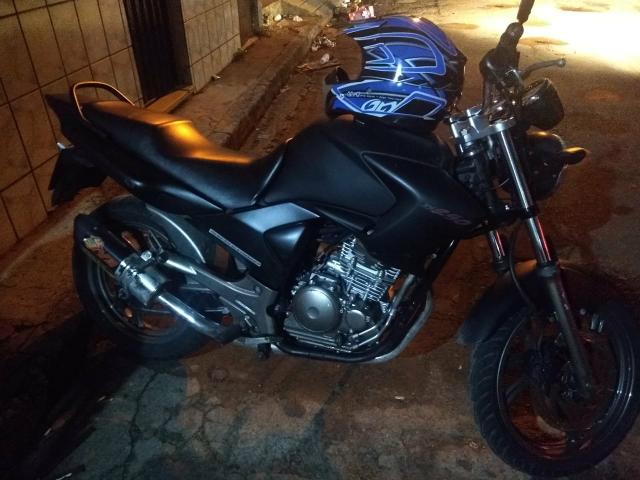 Vendo ou troco por um carro - Foto 3