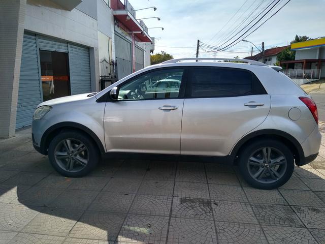 Korando diesel abaixo da fipe - Foto 14