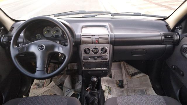 CHEVROLET CLASSIC 2005/2006 1.0 MPFI LIFE 8V ÁLCOOL 4P MANUAL - Foto 8
