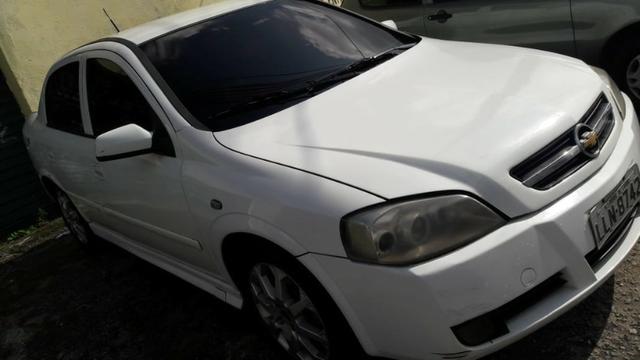 Vendo astra 2011 top completo com GNV quero só 22.500