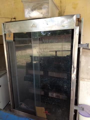 Máquina de galeto R$650,00