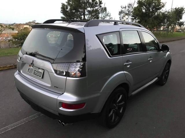 Outlander 3.0 GT V6 Impecável - Foto 3
