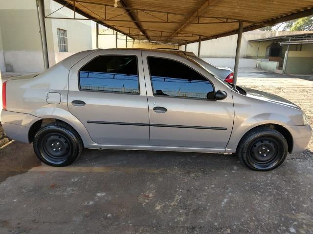 Vendo ou Troco por moto, Logan 2008 Completo, Impecável