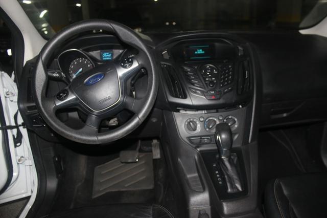 Focus sedan 2015-2015 2.0 SE Particular - Foto 7
