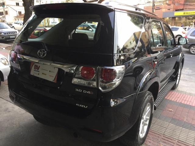 Hilux sw4 srv 3.0 4x4 automática - Foto 8