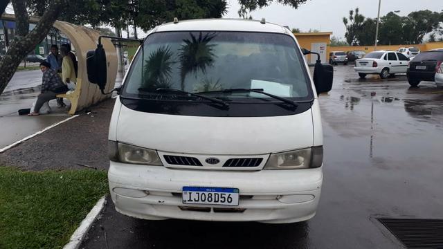 Van Besta 2000 2.7 ac moto 9.500 Fipe 17 motor aberto - Foto 2