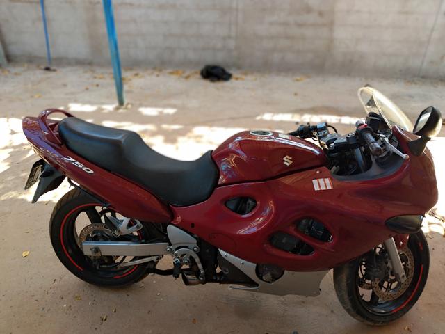 Suzuki gsxf 750 - Foto 6
