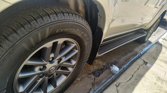 Hilux SW4 - Foto 3