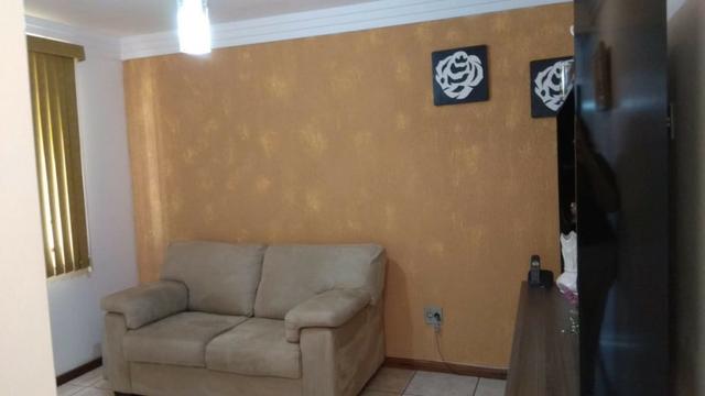 Ótima residência c/ 04 quartos, amplo terreno e salão de festas em Uvaranas !!! - Foto 8