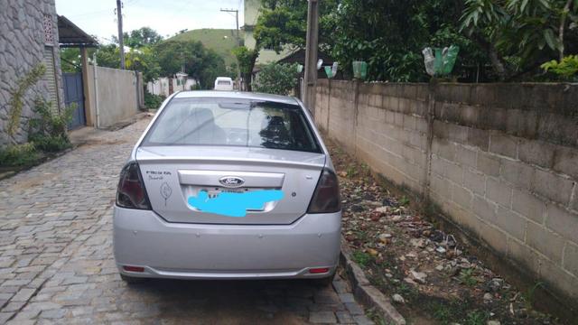 Ford Fiesta 1.6 - Foto 4