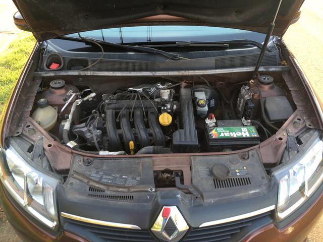 Renault Logan 2014 - com ar condicionado - Foto 9