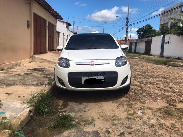 Palio Sporting 2014 dualogic com teto vendo ou troco - Foto 3