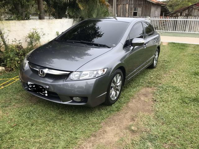 Honda civic 2011