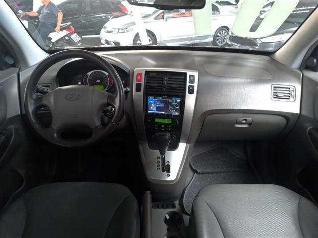 HYUNDAI TUCSON 2.7 MPFI GLS 24V 175CV 4WD GASOLINA 4P AUTOMÁTICO - Foto 6